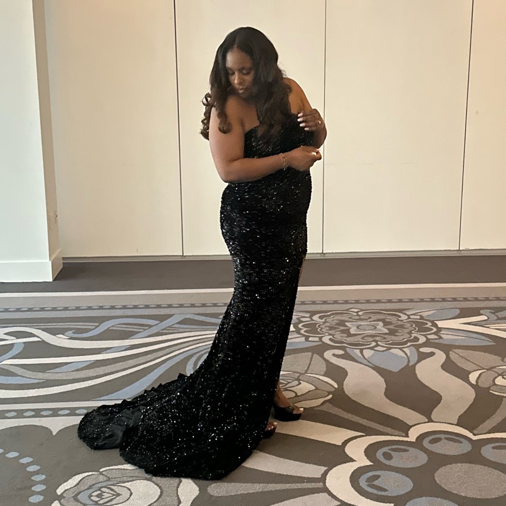 Dahlia Sequin Gown - Black - Picture 2 of 3